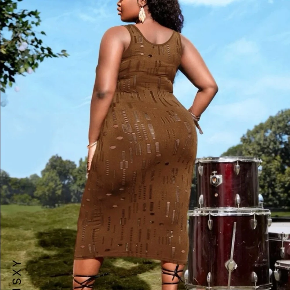 SHEIN SKY - Picture 2 of 2
